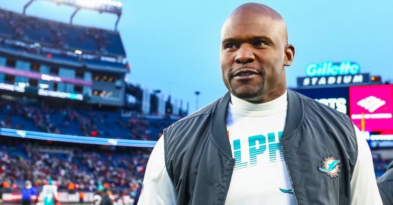 Read more about the article Only Three N.F.L. Head Coaches Are Black. ‘It’s Embarrassing.’