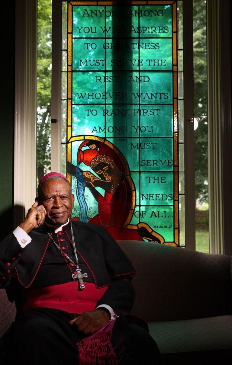 Read more about the article Exit interview: Belleville Bishop Edward Braxton opens up about the ‘racial divide’ in the Roman Catholic Church