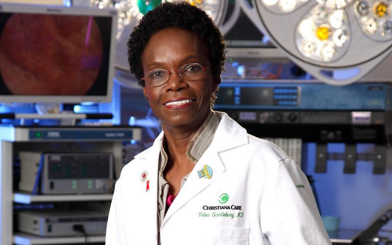 Read more about the article Caribbean-Born Doctor & First female African American transplant surgeon in U.S. Honored as History Maker in Delaware