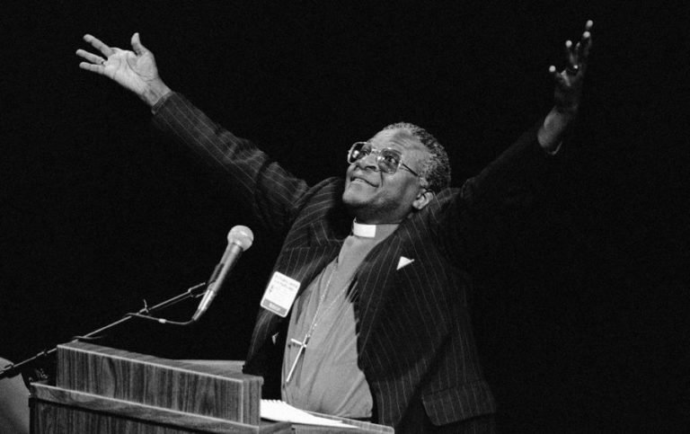 Read more about the article Desmond Tutu Spoke Truth in the Face of Oppression