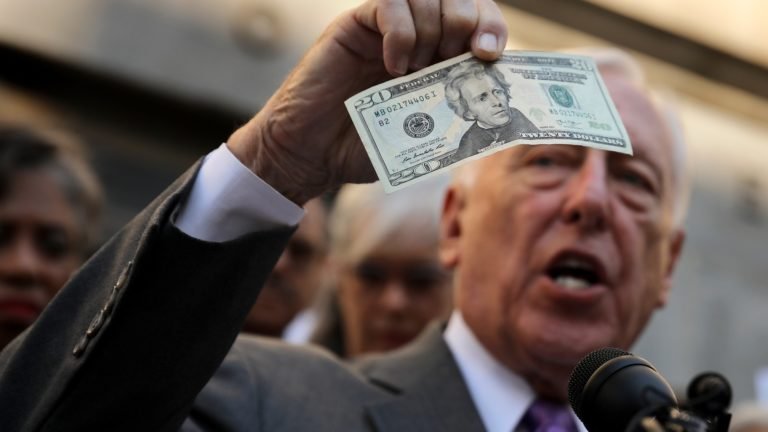 Read more about the article When will Harriet Tubman be on the $20 bill? Family grows impatient