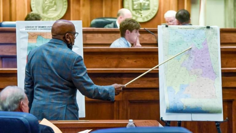 Read more about the article Alabama’s new congressional districts map blocked by federal judges