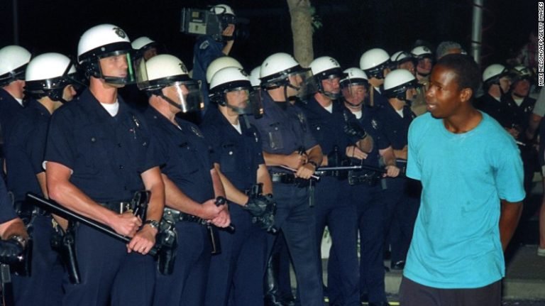 Read more about the article Opinion: Van Jones: The LA riots changed America. They also changed me