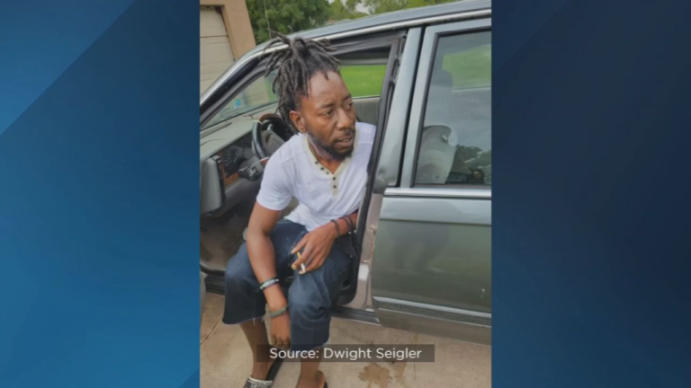 Read more about the article Florida Officer Who Shot an African-American Man He Reportedly Misidentified as a Violent Suspect Is Charged with Manslaughter, Police Withhold Bodycam Video: ‘Targeted and Shot’