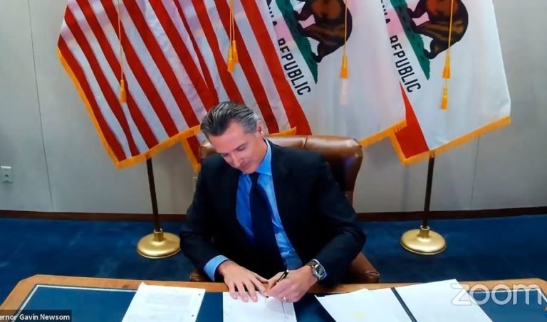 Read more about the article Gov. Newsom Signs Law For Black Americans To Be Identified As A Separate Group To Help Support Lineage-Based Reparations Claims