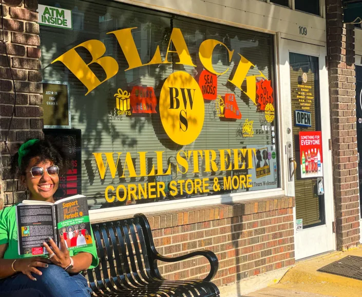 Read more about the article New Greenbook “Support BLACK Periodt” Features Huge Collection Of Black-Owned US Businesses