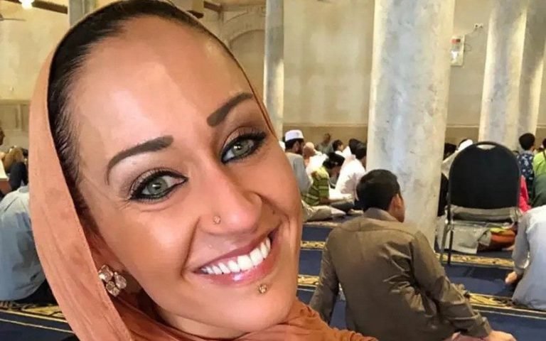 Read more about the article ‘She’s white as driven snow’, says mother of diversity officer who claimed to be Arab