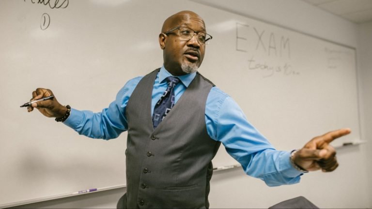 Read more about the article Detroit Evening Report: African American AP course to be taught in 20 Michigan high schools
