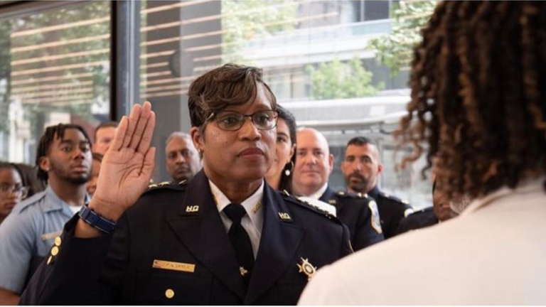 Read more about the article Pine Bluff native becomes first African-American woman named permanent chief of Washington D.C. police