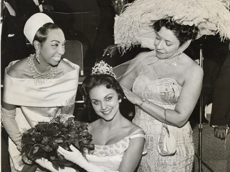 Read more about the article How Black socialite Mollie Moon raised millions to fund the civil rights movement